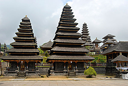 thong ke tan suat
